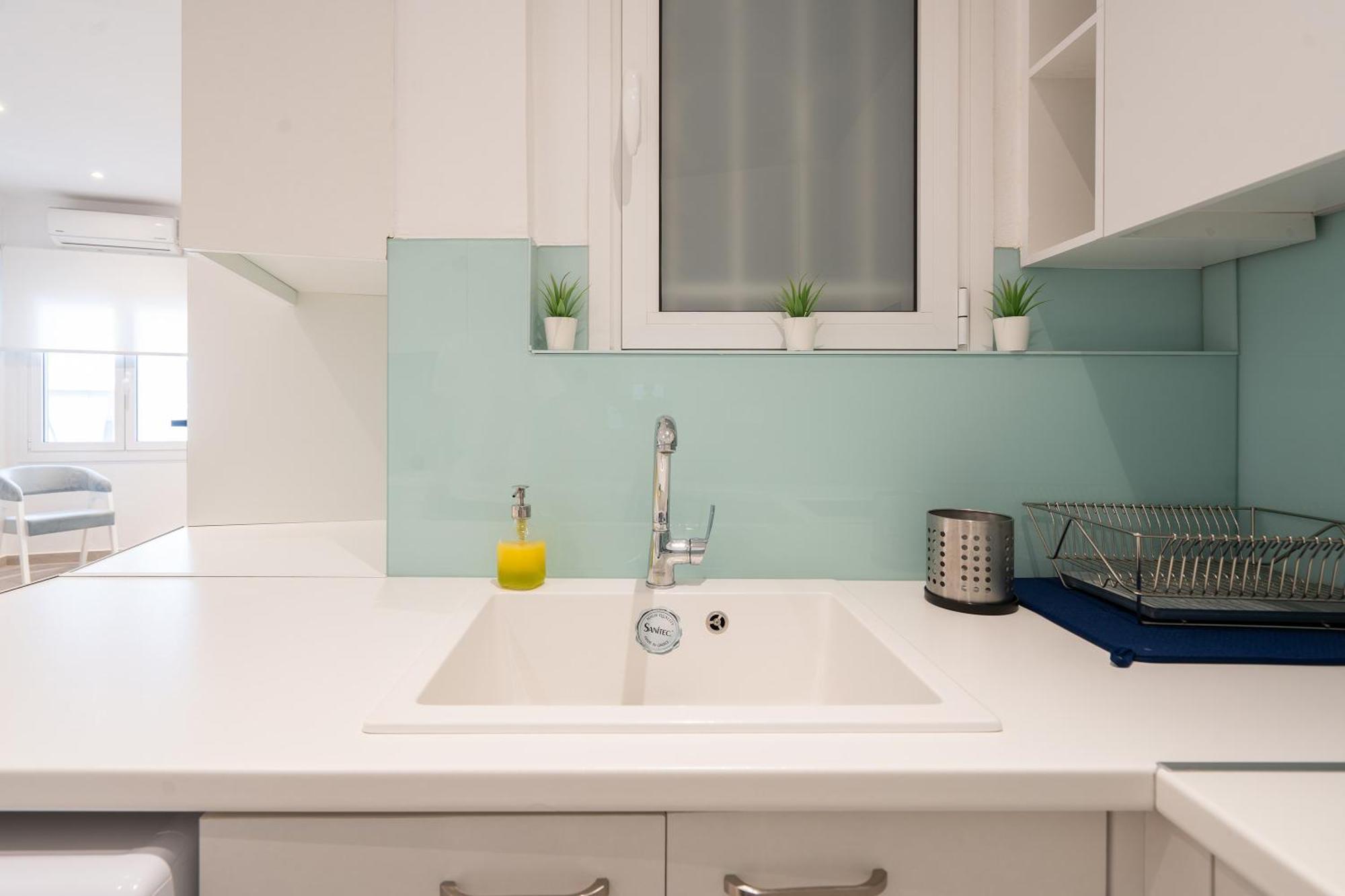 Stunning Cozy Apartment In 아테네 외부 사진